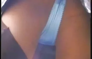 XXX -継父は身体検査を補助しました 女の子 の アダルト 動画