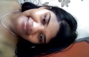 XXX -ティーンかわいいアジアの大きなハンドルに平手打ち 女の子 の ため の 無料 エロ 動画