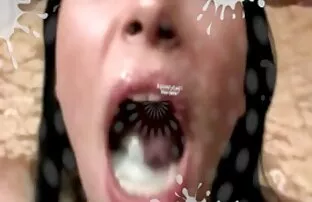 XXX ページ取得の彼女の大きな胸とともにクリーム エロ 動画 女の子 の ため の
