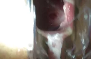 XXX 4. 女の子 ため の エロ 動画 男は女の子が父親と浮気していることを知らなかった