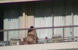 XXX 兼スワップ三人組 エロ 動画 女の子 の ため の